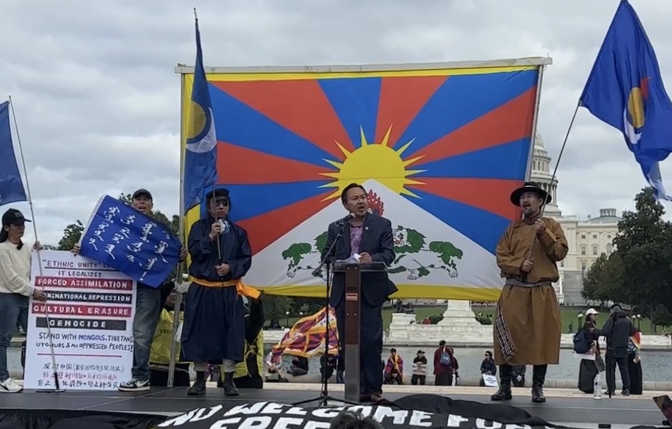 SMHRIC Director Speaks at the Protest against Xi Jinping on Capitol Hill